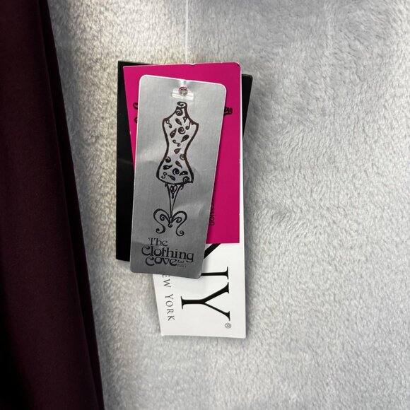 NWT MGNY Madeline Gardner Ruched Off Shoulder Evening Gown Sz 6 Plum Dress $394 - Picture 11 of 16